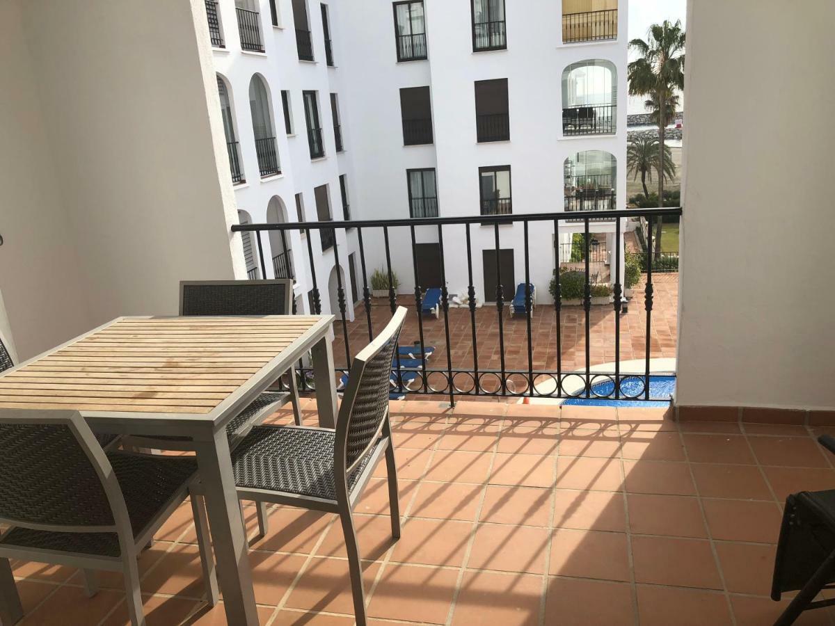 Apartament Puerto De La Duquesa Sea View Manilva Zewnętrze zdjęcie